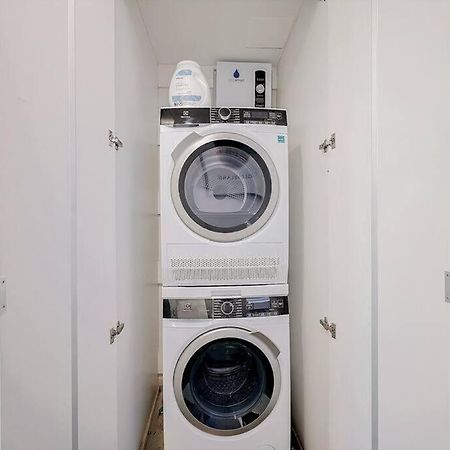 קליבלנד Kcm Tremont Oaks Apartments 1 מראה חיצוני תמונה