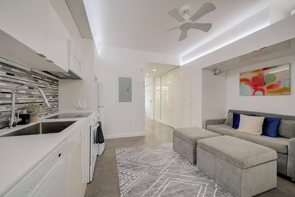 קליבלנד Kcm Tremont Oaks Apartments 1 מראה חיצוני תמונה